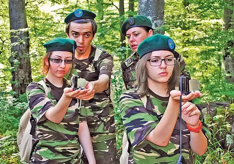 EXCLUSIV | Micii «Rambo»! Timp de o săptămână, 42 de copii au stat în munți, în tabără de antrenenament, precum trupele Armatei Române