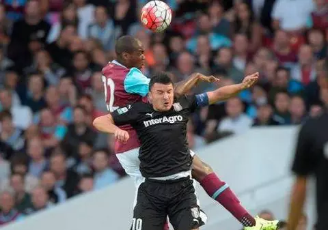 Rezumatul lui Șumudică: ”Am început fricos, dar, după eliminarea de la West Ham, ne-am descătușat! Să eliminăm repede entuziasmul”. Budescu: ”I-am prins pe degringoladă”