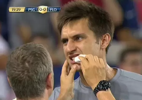 PSG s-a distrat cu Ciprian Tătărușanu. ”Ibra” l-a lovit dur pe ”Tătă” / VIDEO