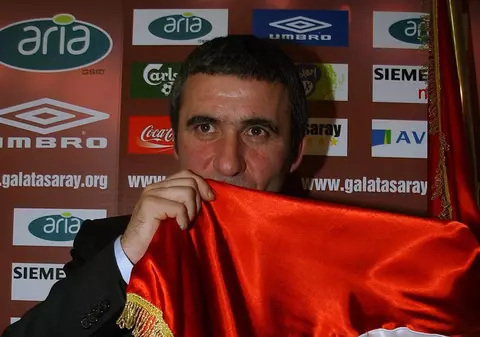 Gică Hagi, tentat să plece din Liga 1. Îl cheamă o echipă aflată în criză, singura formație cu care a câștigat un trofeu, ca antrenor