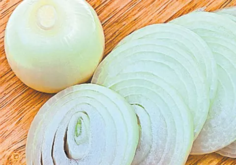 Ceapa îţi curăţă sângele în 7 zile