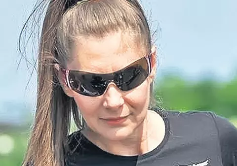 Romanița Iovan, stoarsă la sapă de lemn de bani din cauza proceselor