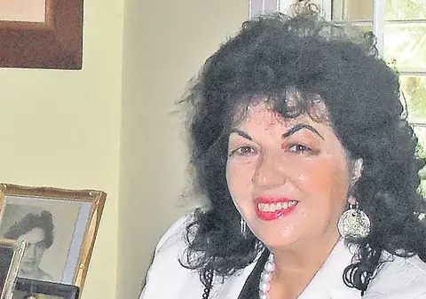 Carmen Harra, învinsă de vedetele Antenei 1