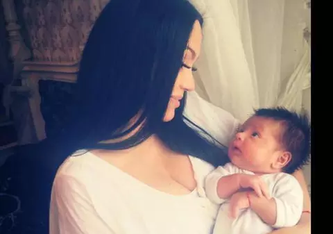 Mama Andreei Mantea e supărată că vedeta nu respectă TRADIȚIILE de BOTEZ