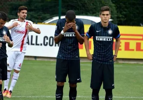 Răzvan Popa, promovat de Roberto Mancini la echipa mare a lui Inter. A jucat cu Bayern