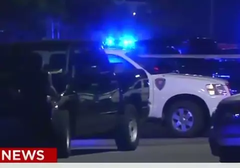 ATAC ARMAT într-un cinematograf: Trei oameni au murit, mai multe persoane au fost rănite | VIDEO