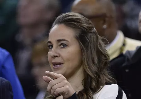 Prima femeie antrenor din NBA a câștigat liga de vară cu San Antonio Spurs