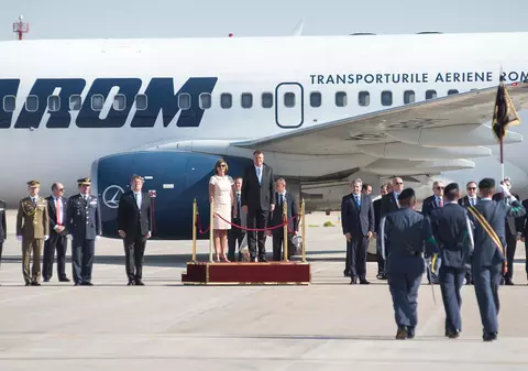 APARIŢIE INEDITĂ PENTRU CARMEN IOHANNIS. Cum a fost îmbrăcată la sosirea OFICIALĂ din Spania