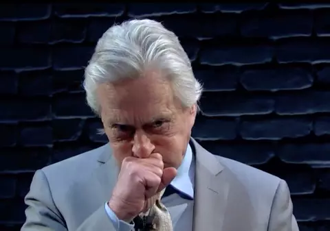 Michael Douglas se teme că va muri! Actorul trece prin clipe dramatice!