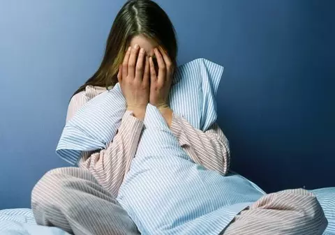 Fată de 13 ani din Vaslui, violată de soţul asistentei maternale