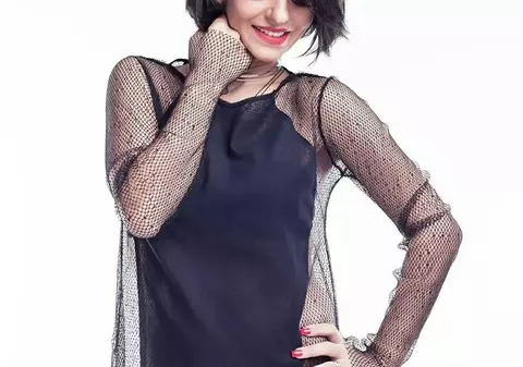 Giulia arată DEMENȚIAL la 3 luni după ce a născut! Care este SECRETUL EI | FOTO ÎN ARTICOL