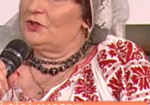 O cântăreață de muzică populară, ÎN LACRIMI, la TV: a recunoscut că S-A IUBIT cu un bărbat ÎNSURAT! 