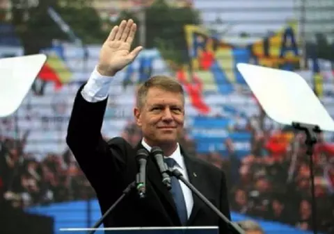 Legea pensiilor militarilor, promulgată de Klaus Iohannis