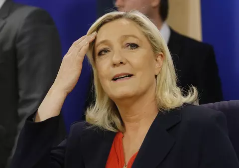 Celebra Marine Le Pen are oameni la București