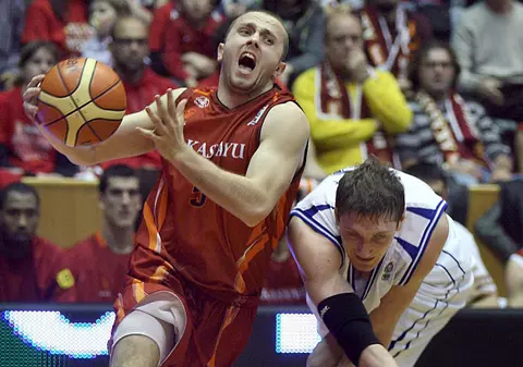 Steaua CSM a legitimat un conducător de joc sârb care jucat la Steaua Roșie Belgrad