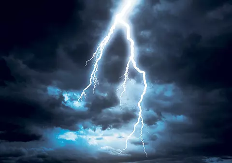 UPDATE | Avertizare meteo de fenomene IMEDIATE: ploi, vijelii și grindină! Care sunt județele afectate