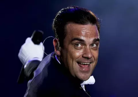 Câţi bani primeşte Robbie Williams pentru concertul din Bucureşti. Suma e COLOSALĂ