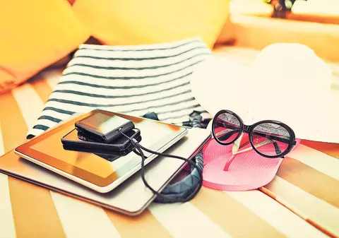 Cum îți protejezi aparatura electronică pe timpul verii | Sfaturile specialiștilor