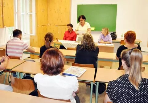 Perle de profesor! Ce au putut să scrie la examenul de titularizare tinerii care vor un loc la catedră