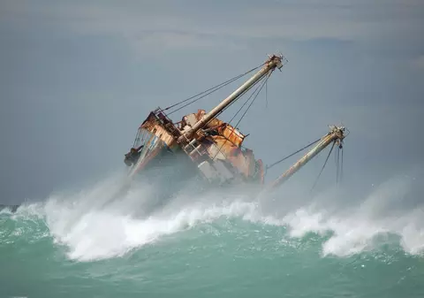 Ce simți când MORI ÎNECAT! Oamenii salvați descriu MOMENTELE ÎNFIORĂTOARE