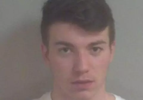 ULTIMA ORĂ! Pedeapsa URIAŞĂ primită de un român care a violat o fată în Marea Britanie