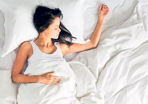 Ai grijă în ce poziţie dormi, ca să ai creierul sănătos