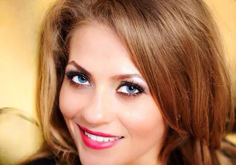 Imagine de colecţie. Cum arăta Mirela Boureanu Vaida la debutul în televiziune