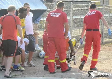 Accidentare gravă a unui fotbalist nigerian de la FC Zalău!