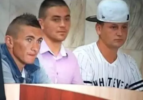 "Pedepsele sunt prea mici. Nu s-a făcut dreptate". Primele reacţii după aflarea sentinţei violatorilor din Vaslui 