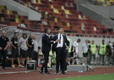 Haos la Steaua. Echipa stă pe un butoi de pulbere. ^Mirel Rădoi a vrut să demisioneze înainte de plecarea la Pitești!