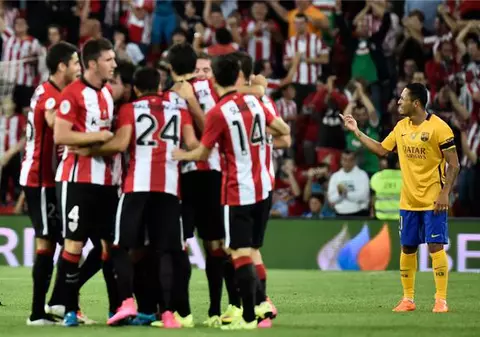 Barcelona a fost masacrată de Athletic Bilbao în prima manşă din Supercupa Spaniei. ^Başcii au deschis scorul de la mijlocul terenului / VIDEO
