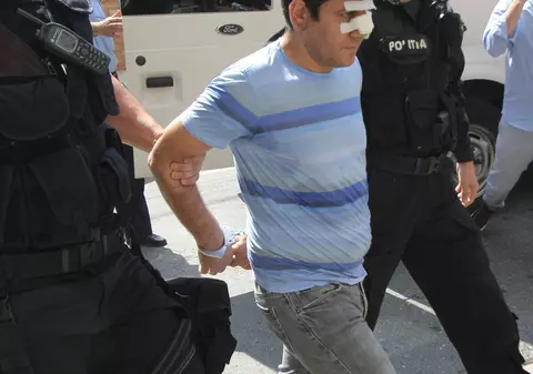 În Turcia, ar fi putrezit în pușcărie! Polițistul Gheorghe Ionescu a murit ieri la spital! Soarta ucigașului său se înrăutățește