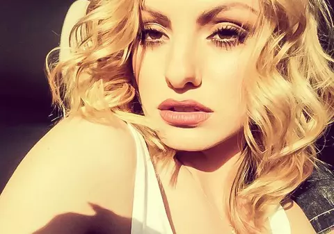 Alexandra Stan, SUPER SEXY, în costum de baie! Ce poze ”obraznice” și-a făcut | FOTO & VIDEO