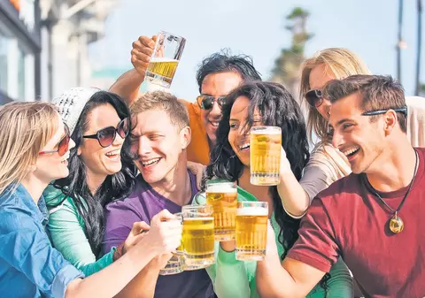 Prima zi cu bere mai ieftină