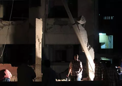 ATENTAT la Cairo. Șase polițiști au fost răniți. Clădirea Securității, avariată din cauza exploziei | VIDEO