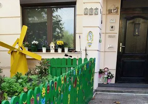 Detalii despre spargerea dată acasă la Andreea Marin! Hoții au intrat după ce au distrus un geam termopan