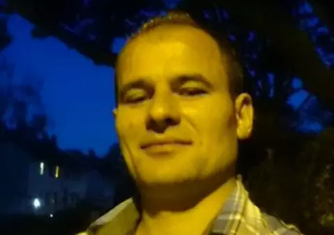 Crimă din gelozie în Germania! Un român şi-a înjunghiat iubita în plină stradă