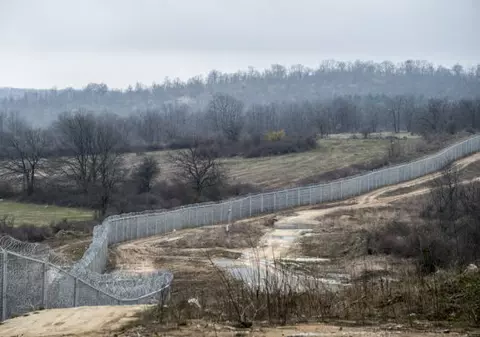 A APĂRUT la granița dintre Ungaria și Serbia! Ministerul Apărării de la Budapesta a făcut ANUNȚUL