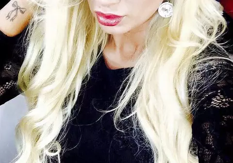 O blondă din showbiz, jefuită de două ori în ultima lună: "Să vă ferească Dumnezeu să vă văd"