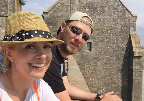 Simona Gherghe s-a îndrăgostit de FRANȚA