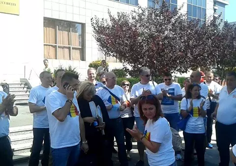 Greva controlorilor de trafic aerian a fost ANULATĂ