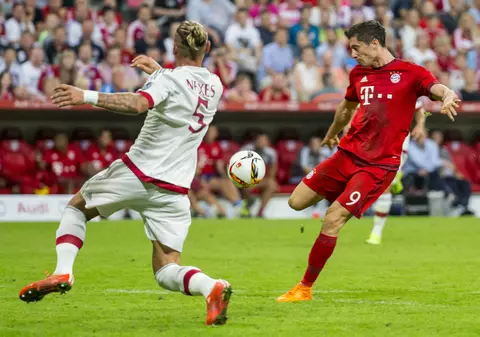 Bayern și Real Madrid, în finala turneului Audi Cup 2015. Guardiola era să se bată cu De Jong