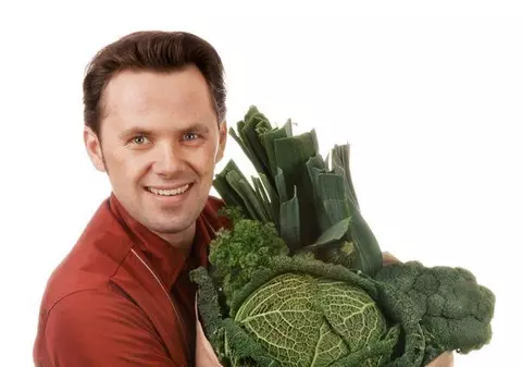 Legumele verzi te scapă de afecţiunile prostatei! 25% din bărbaţii sub 40 de ani au astfel de probleme