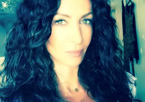 Mihaela Rădulescu ȘI-A ARĂTAT FESELE la piscină! Și-a etalat trupul așa, de față cu fiul ei | FOTO ÎN ARTICOL