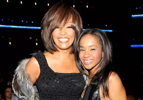 IPOTEZĂ-ȘOC! Motivul morții fiicei lui Whitney Houston, Bobbi Kristina