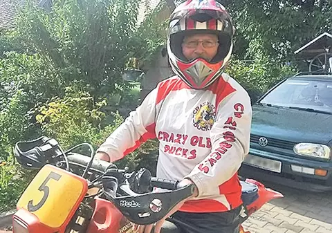 Un preot din Sibiu are o pasiune mai puţin obişnuită. E îndrăgostit de motociclete