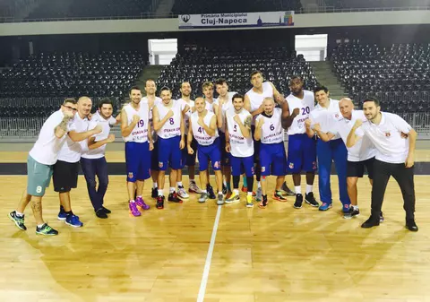 Baschetbaliștii de la Steaua o susțin pe Halep: ”Hai, Simona!”