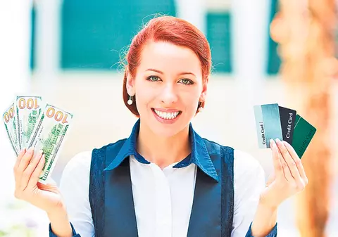 Ai card? Cum să faci rapid rost de bani