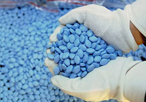 A luat 35 de pastile Viagra într-o oră, "dintr-o glumă". Ce a urmat nu a fost deloc amuzant