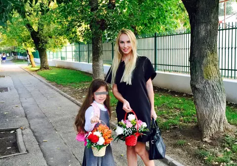 FOTO EXCLUSIV/ Andreea Spătaru este disperată. Nimic din educația ei nu se lipește de fiică